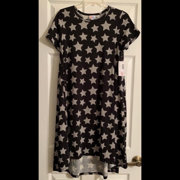 NWT Stars LulaRoe Carly - Picture 1 of 1
